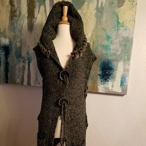 Felicity Sleevesless Knitted Coat