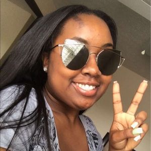 Meet your Posher, Amiya