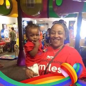 Meet your Posher, Lisa