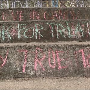 Meet your Posher, Nhung