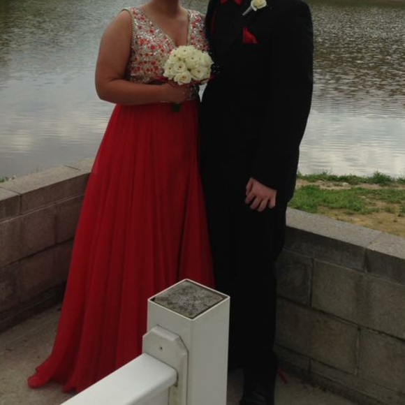 Beautiful Alyce Prom Dress - Picture 5 of 5