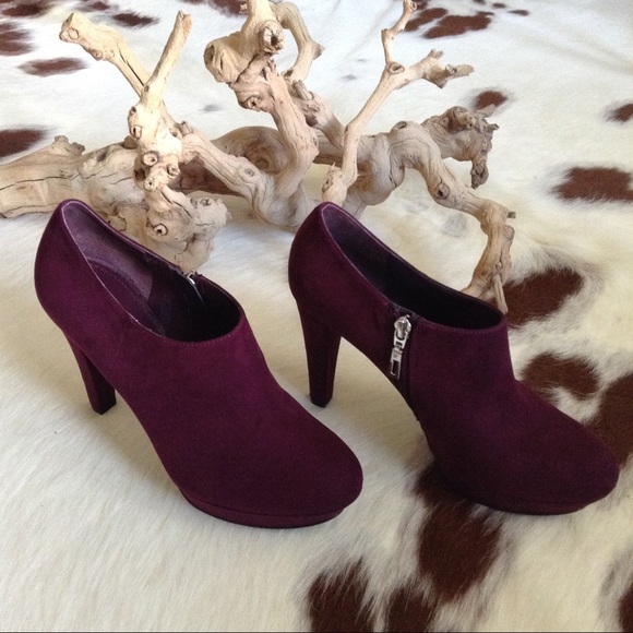 Marc Fisher Booties - Picture 2 of 7