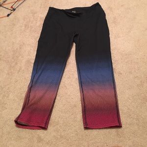 Gap fit Capri workout pants-size large