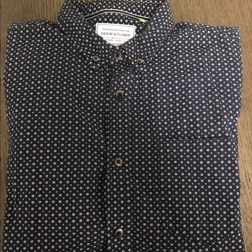 Denim & Flower Blue Button Down Shirt - Size M