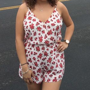 🌺Forever 21 Romper Size M 🌺