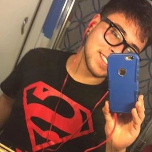 Meet your Posher, Juan