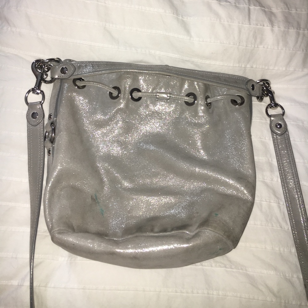 Coach Over the Shoulder Bag - Picture 4 of 5