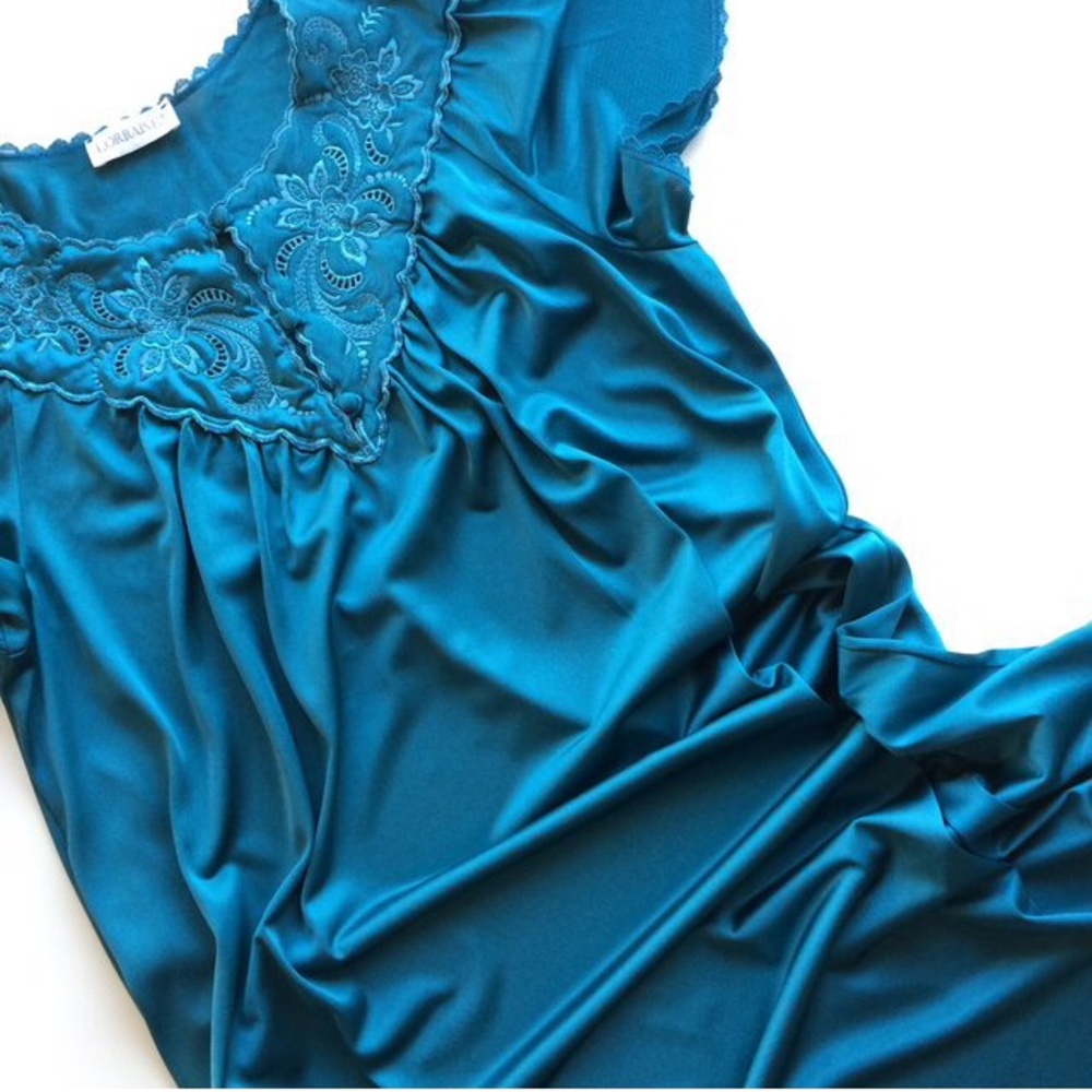 royal blue vintage nightgown