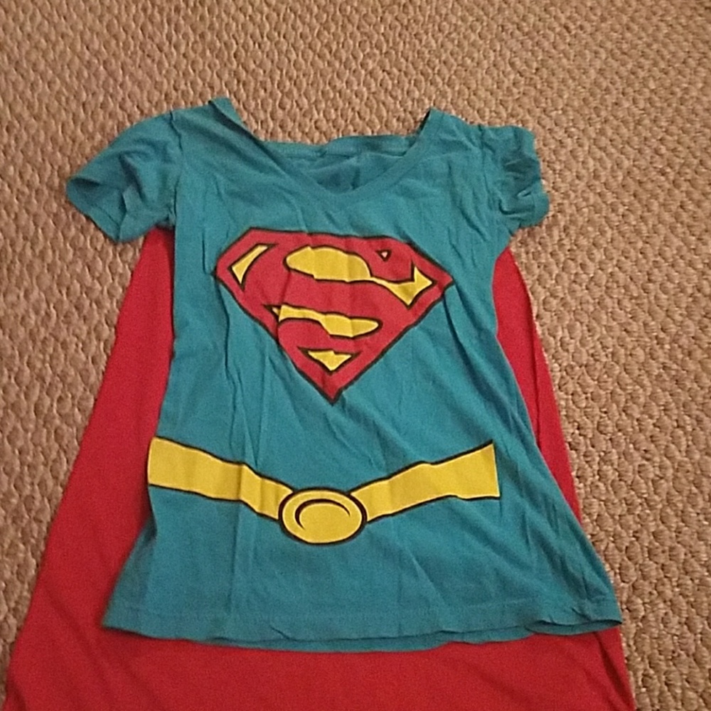 Girl's shirt