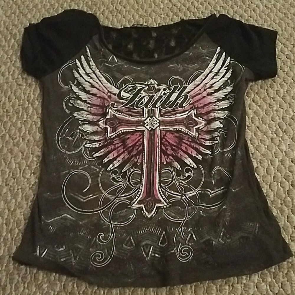 Women's t shirt