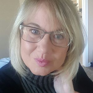 Meet your Posher, Deb