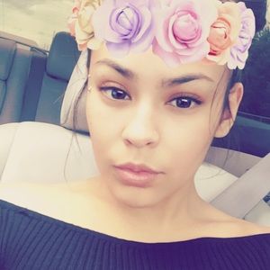 Meet your Posher, Lili