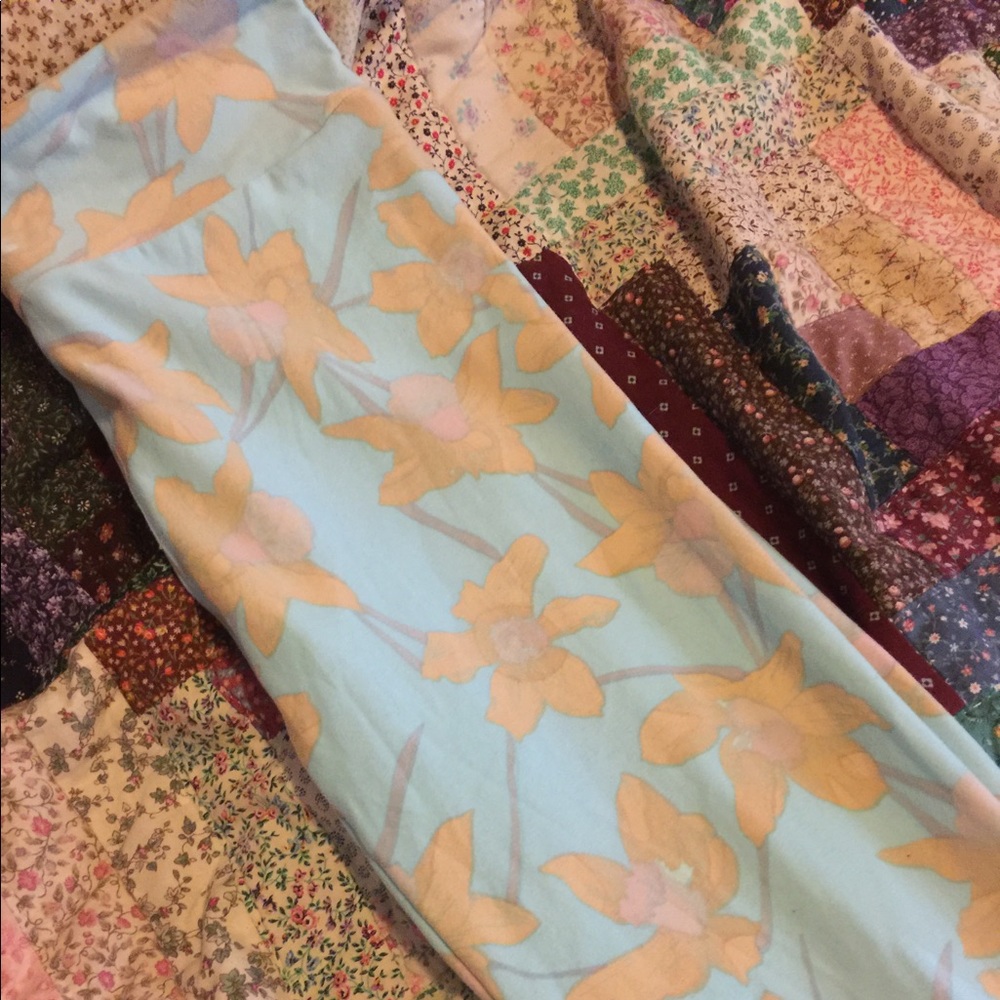 OS LuLaRoe leggings