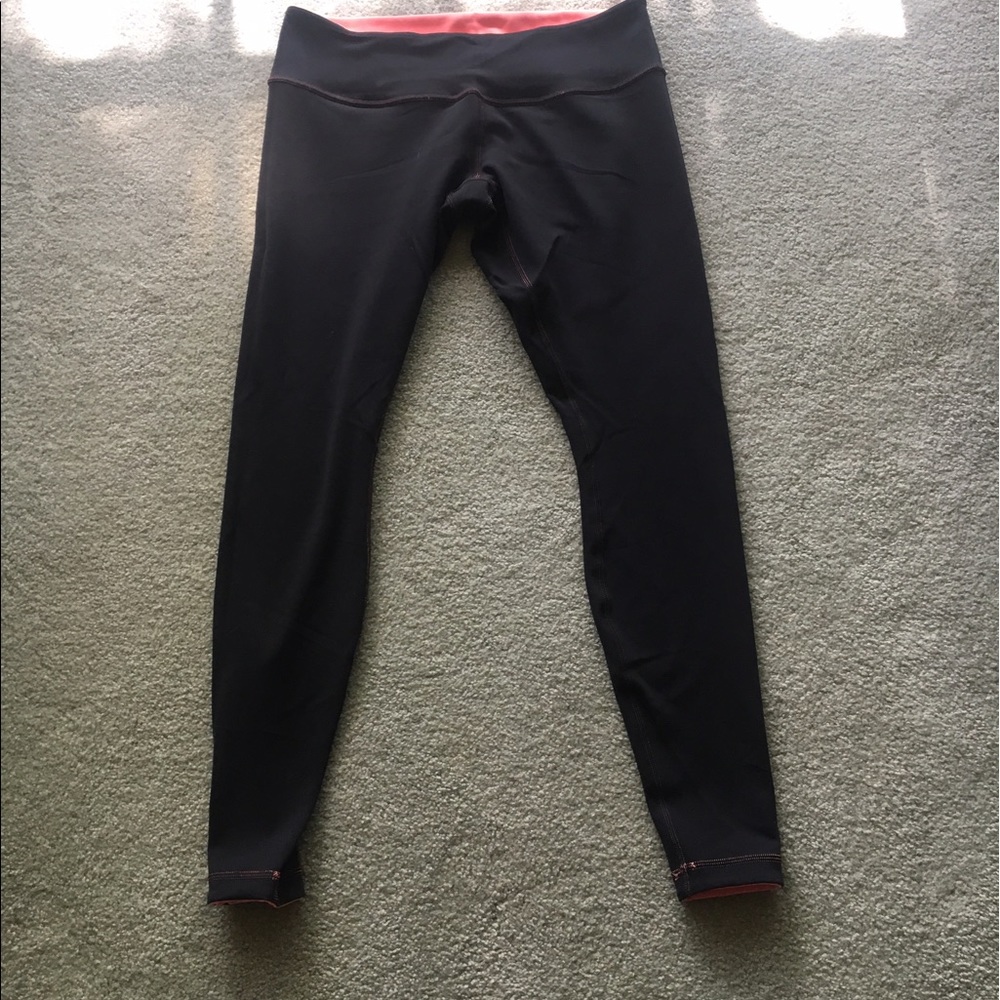Lululemon reversible leggings