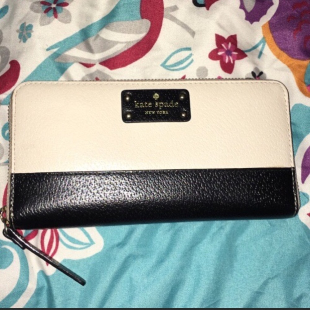 Kate Spade wallet