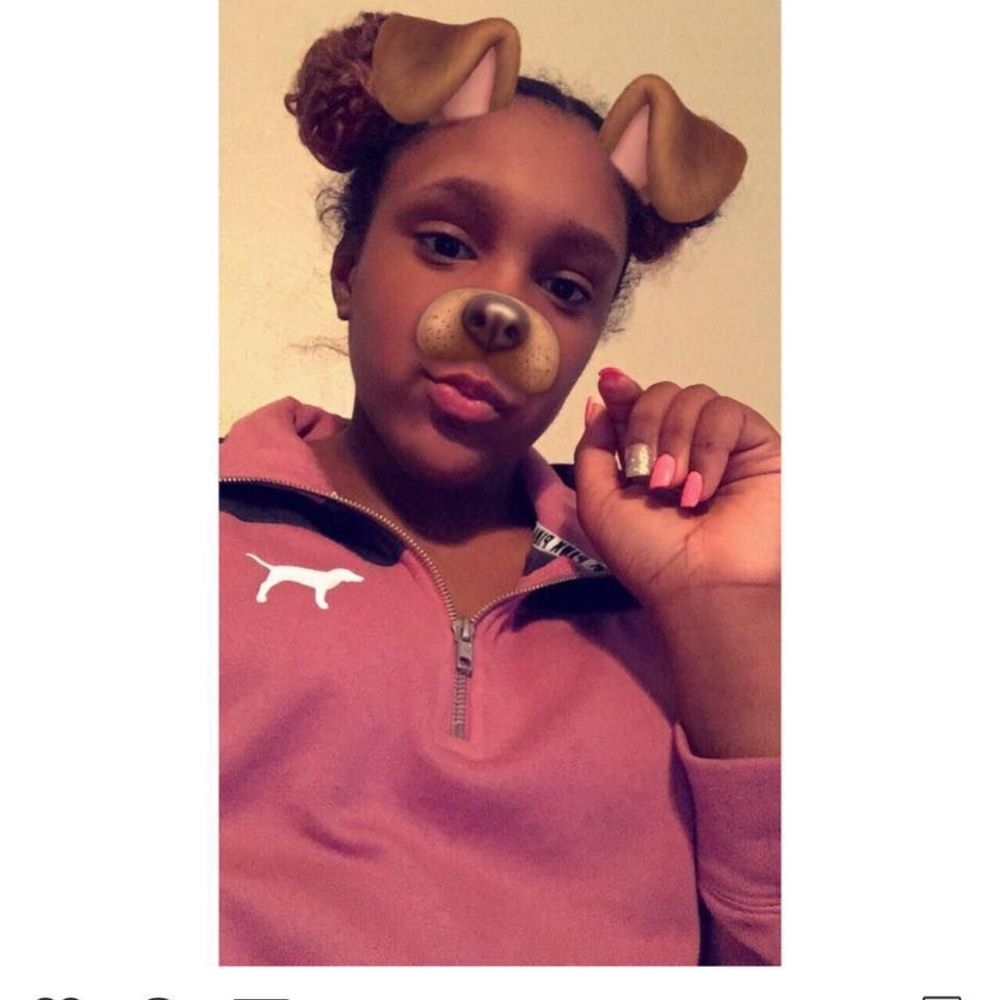 Meet your Posher, Kyia