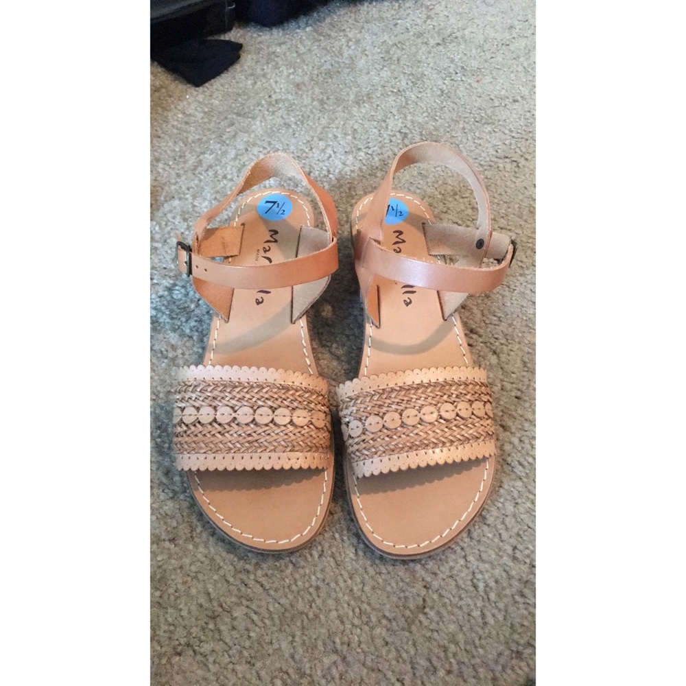 Cute tan heeled sandals