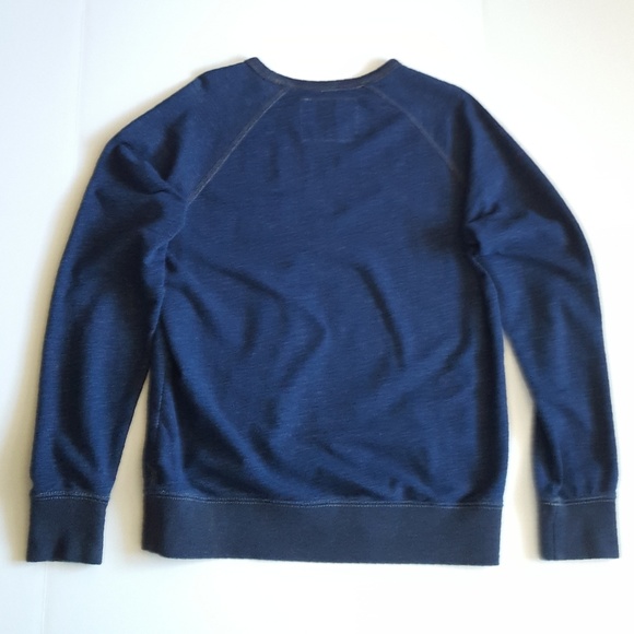 Hollister sweater - Picture 2 of 2