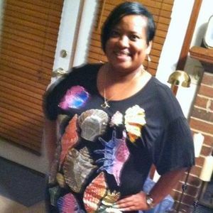 Meet your Posher, Chrystal chrys