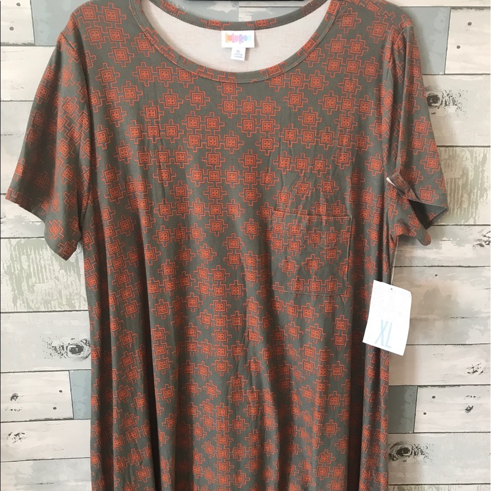 LuLaRoe XL Carly