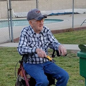 Meet your Posher, Carolyn