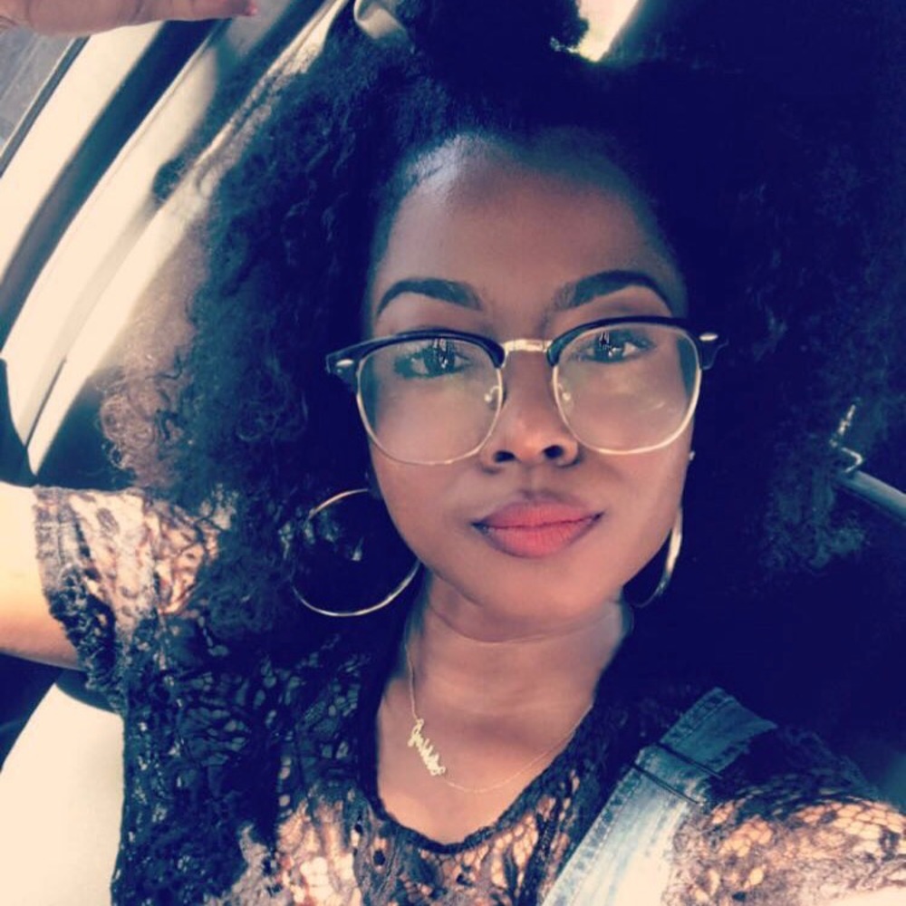 Meet your Posher, Ashley