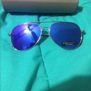 Bcbgmaxazria aviator glasses