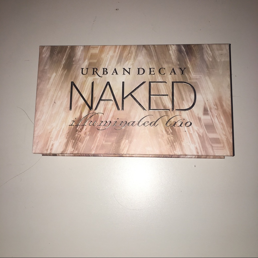 Urban Decay: Naked Illuminated Trio
