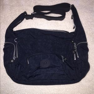 Kipling Europa- True Blue color