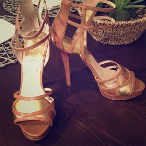 Michael Kors 8.5 heels jaida
