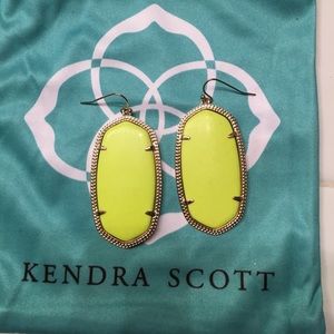 Kendra Scott Danielle Earrings - Neon Yellow