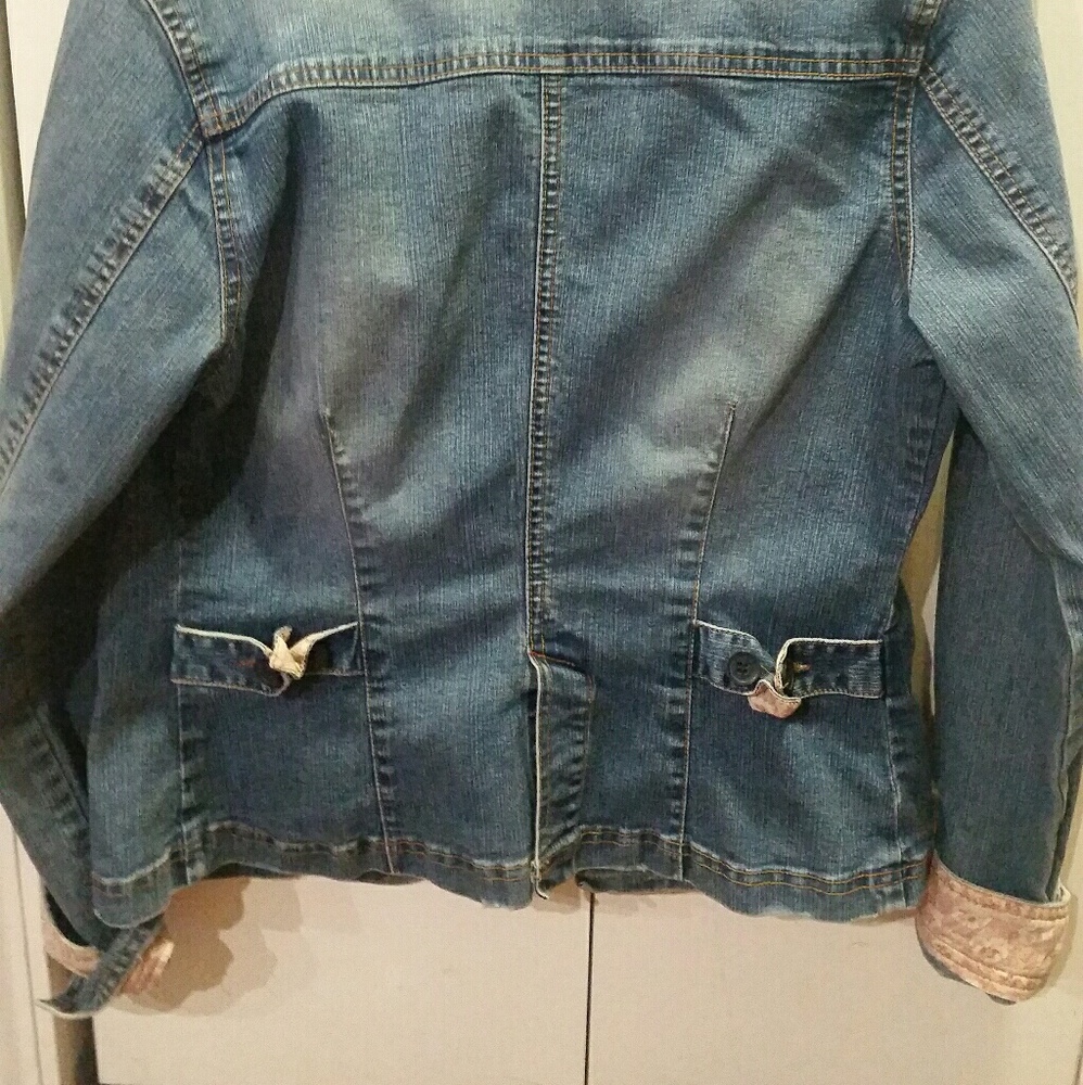 Plugg Jean Jacket - Picture 4 of 4