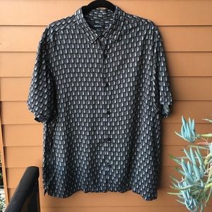 Claiborne: Short sleeve button up shirt