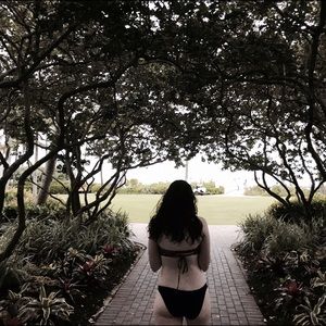 Meet your Posher, Olivia