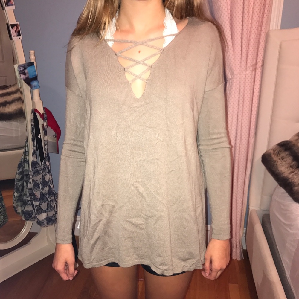 Shirt from urban outfitters lightly worn