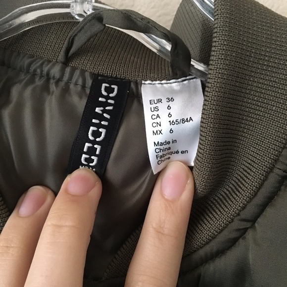 H&M bomber - Picture 2 of 2