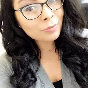 Meet your Posher, Carissa