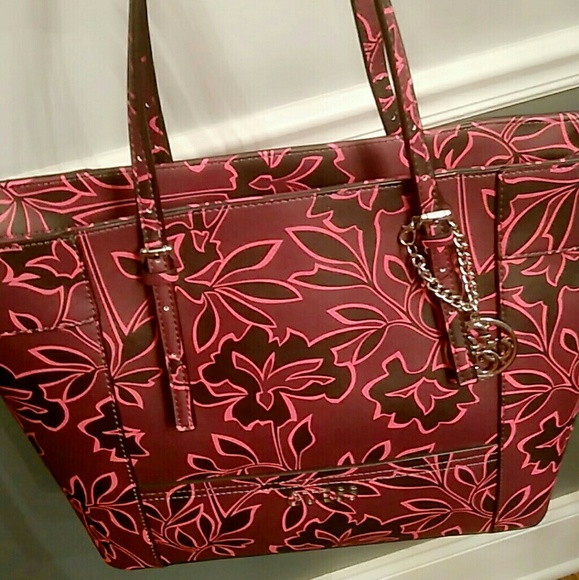 Purse - Picture 3 of 3