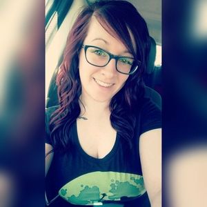 Meet your Posher, Courtney