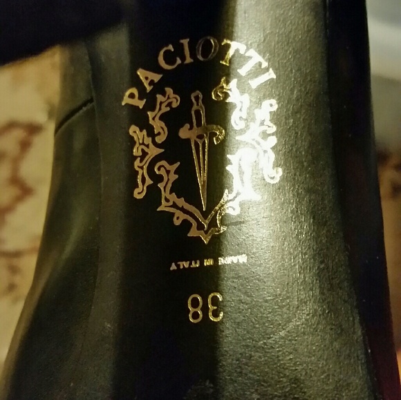 Vintage Cesare Paciotti Pump - Picture 3 of 3