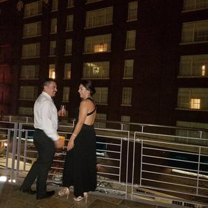 Meet your Posher, Gloria