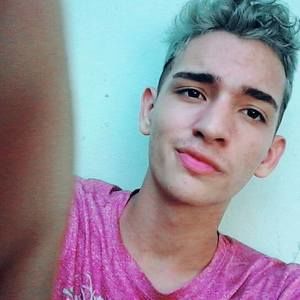 Meet your Posher, Gregorio