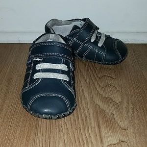 Pediped sneakers