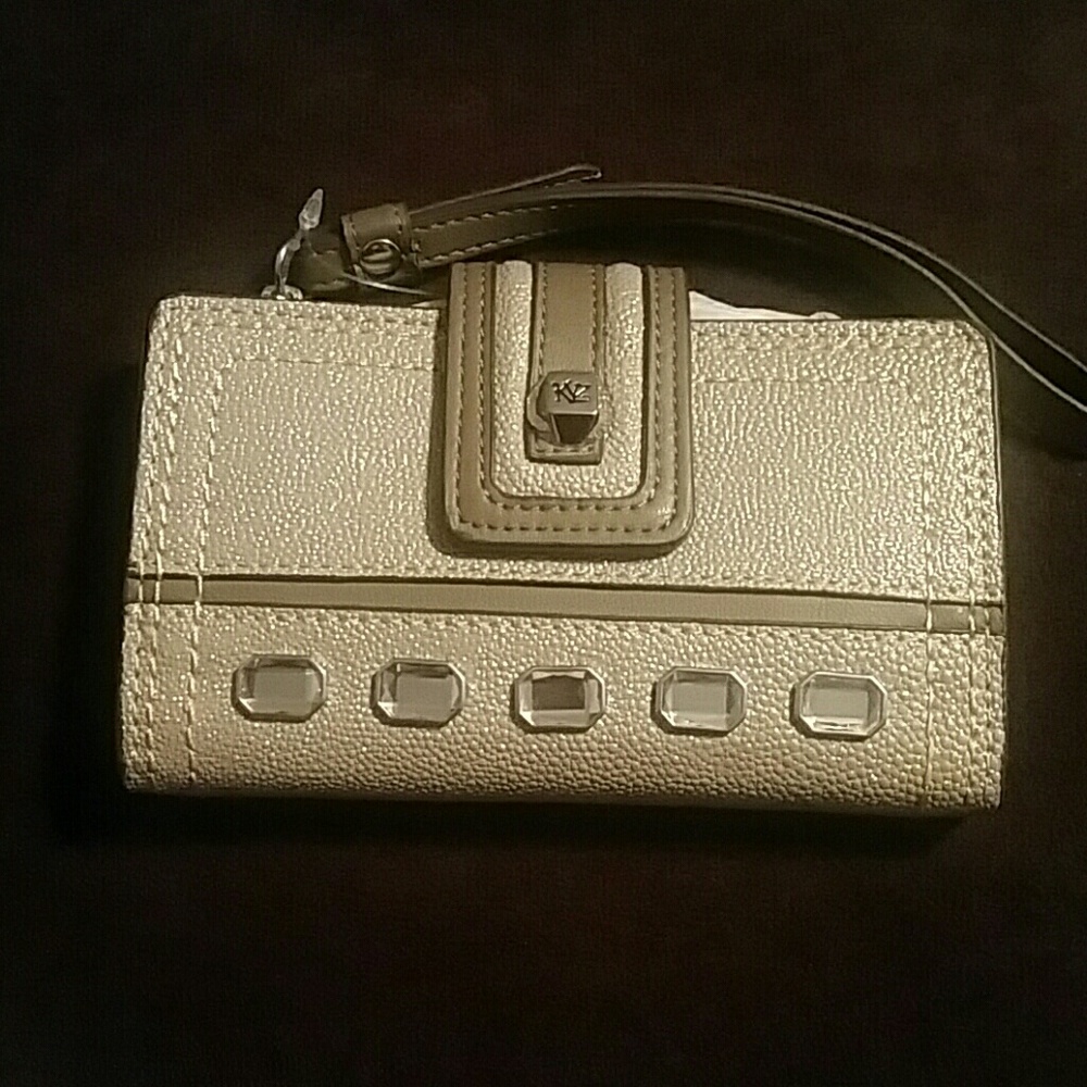 Kathy Van Zeeland wristlet
