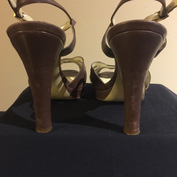 Brunomagli Brown Flower Pattern Heels - Picture 4 of 7