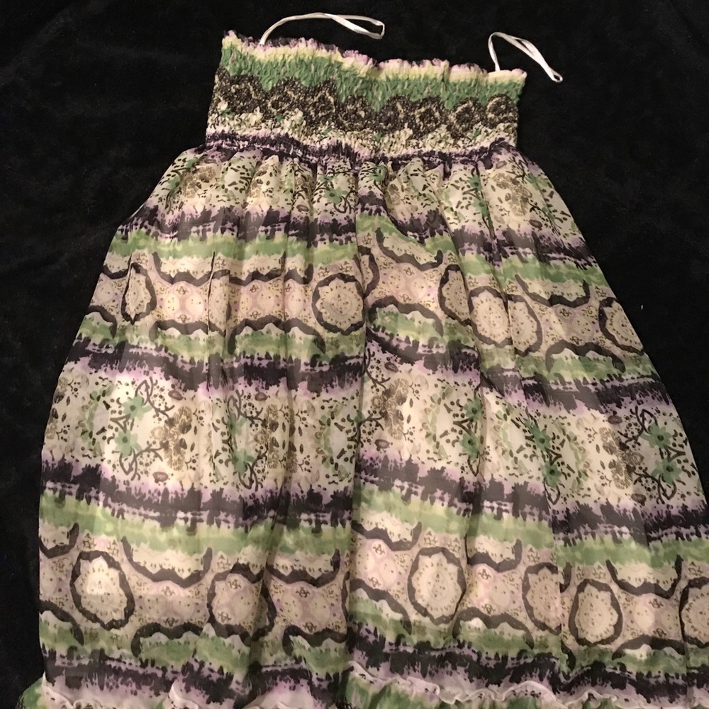Green patterned poofy sundress
