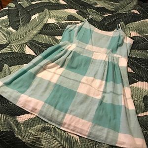 Green plaid sundress. Wear it on a picnic 🐜