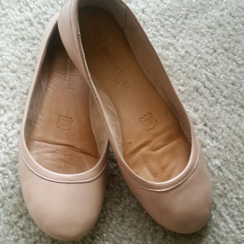 NATURALIZER BRITTANY FLATS CHAI BROWN LEATHER US 6
