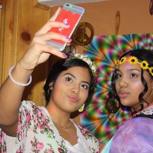 Meet your Posher, Ana