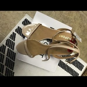 Size 10 Report  nude heels